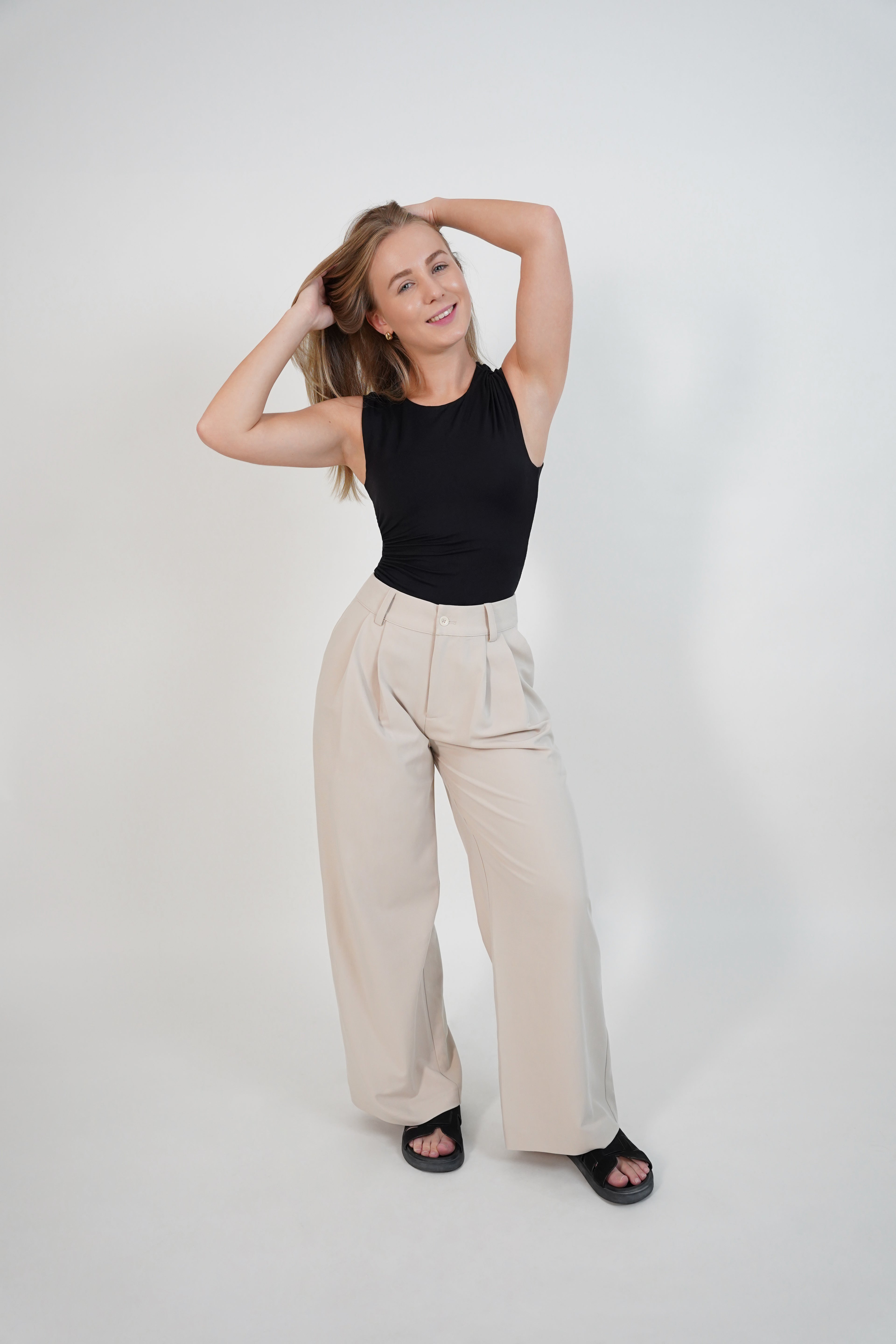 Premium Petite Pleated Trouser